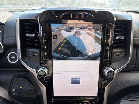 Used 2024 RAM 2500 Laramie image 24