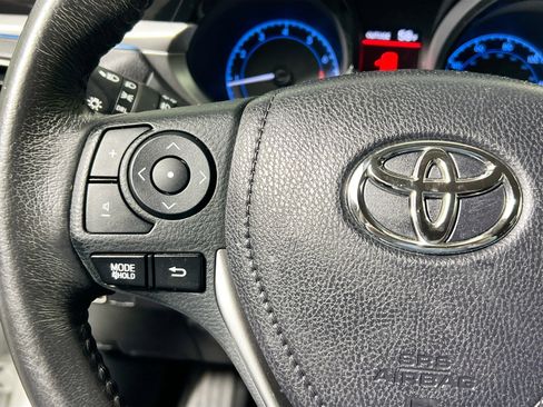 Used 2016 Toyota Corolla S image 18