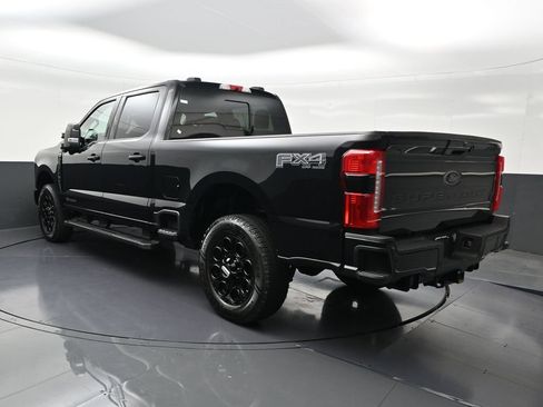 Used 2023 Ford F250 Lariat w/ Lariat Ultimate Package image 3