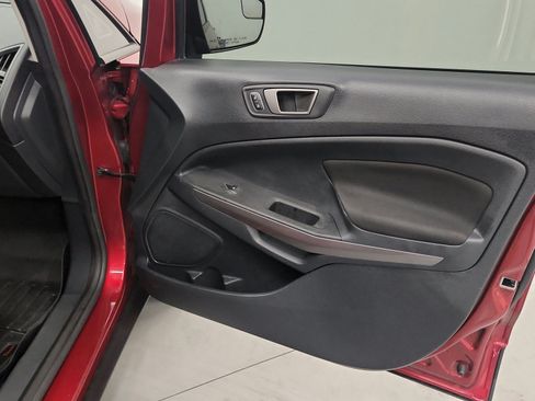 Used 2020 Ford EcoSport SE FWD image 28