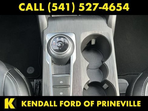 Used 2025 Ford Escape Platinum AWD/4WD image 18