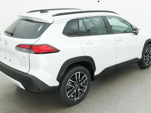 New 2026 Toyota Corolla Cross XLE image 17