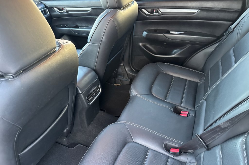 Used 2025 MAZDA CX-5 AWD 2.5 S w/ Preferred Package image 15