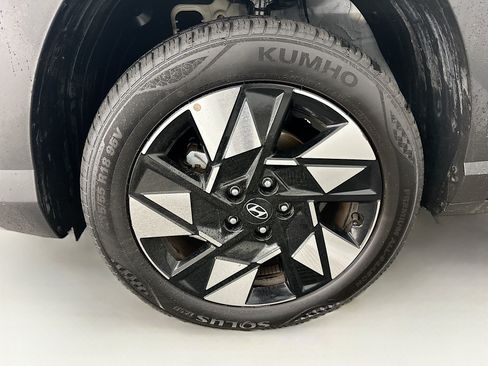 Used 2025 Hyundai Kona SEL AWD/4WD image 35