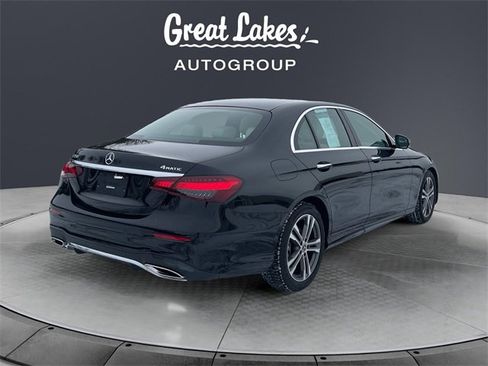 Used 2023 Mercedes-Benz E 350 4MATIC Sedan image 5