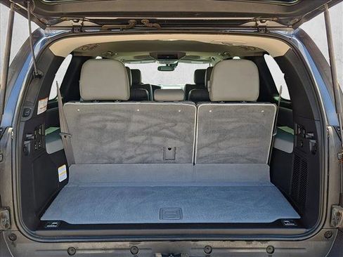 Used 2020 Toyota Sequoia Platinum AWD/4WD image 6