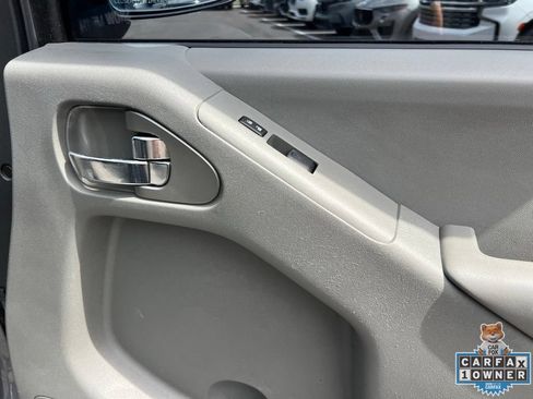 Used 2020 Nissan Frontier SV RWD image 46