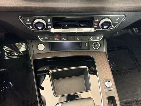 Used 2023 Audi Q5 2.0T Premium Plus w/ Premium Plus Package image 18