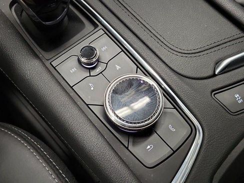 Certified 2023 Cadillac XT5 Premium Luxury FWD image 31