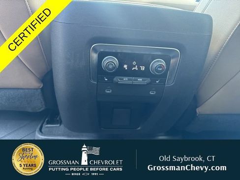 Used 2023 Chevrolet Tahoe Premier AWD/4WD image 23