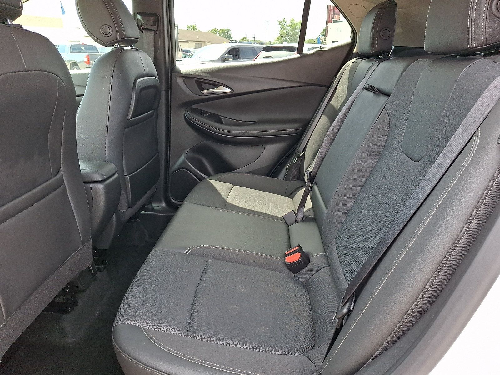 Used 2023 Buick Encore GX Select w/ Safety Package II FWD image 10