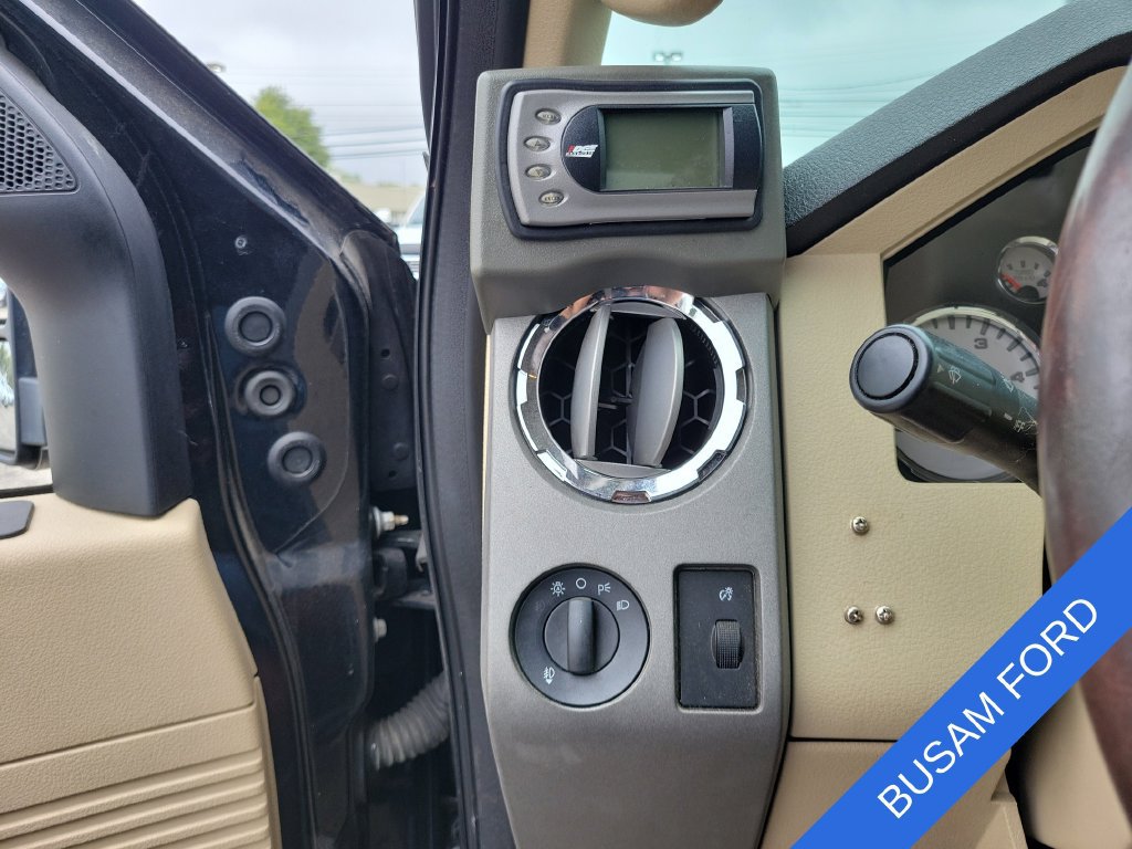 Used 2008 Ford F350 King Ranch AWD/4WD image 19