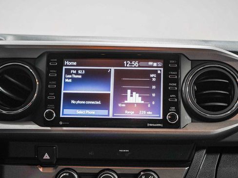 Used 2021 Toyota Tacoma SR5 image 16