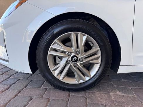 Used 2020 Hyundai Elantra SEL w/ Cargo Package (C1) FWD image 24