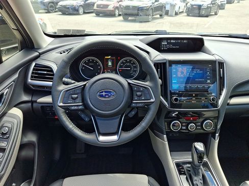 Used 2023 Subaru Forester Limited AWD/4WD image 12