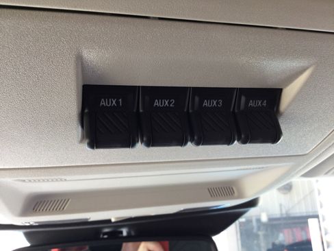 New 2025 Ford Bronco Sport Outer Banks w/ Sasquatch Outer Banks Package image 20