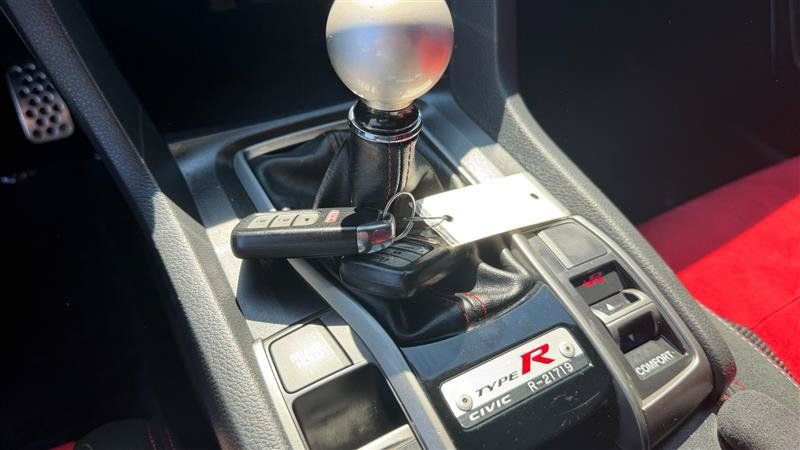 Used 2019 Honda Civic Type R image 37