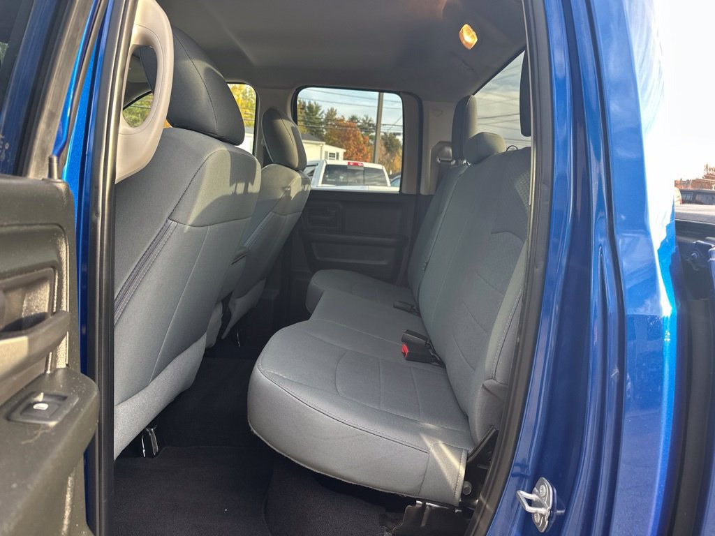 Used 2018 RAM 1500 Express w/ Express Value Package AWD/4WD image 33