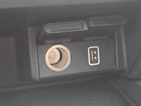 Used 2022 Honda Pilot Sport image 6