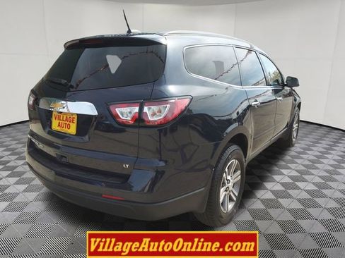 Used 2017 Chevrolet Traverse LT AWD/4WD image 16