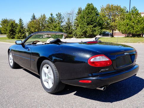 Used 1997 Jaguar XK8 Convertible RWD image 6