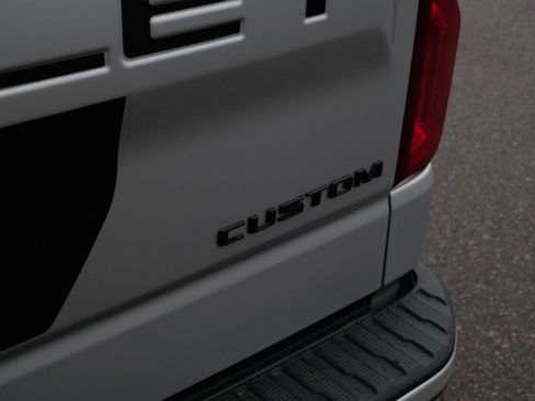Certified 2021 Chevrolet Silverado 1500 Custom w/ Rally Edition AWD/4WD image 20