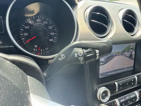 Used 2022 Ford Mustang GT Premium RWD image 29