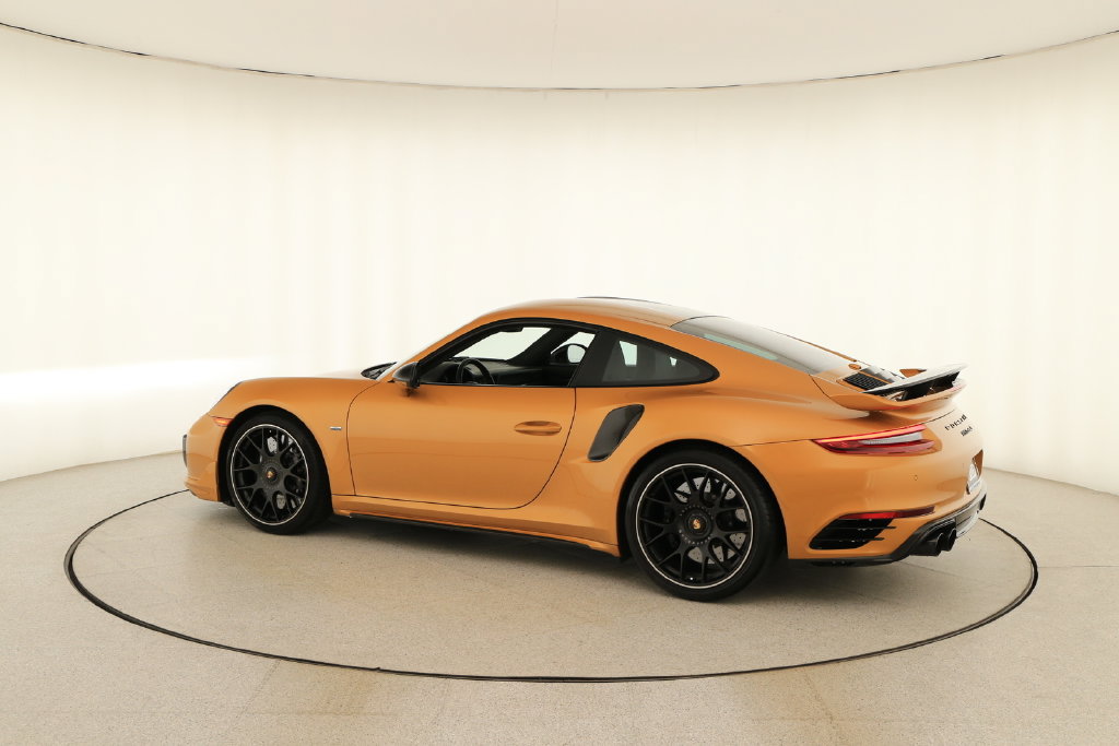 Used 2018 Porsche 911 Turbo S AWD/4WD image 3