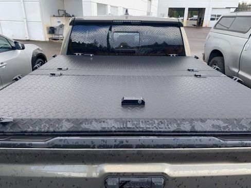 Used 2024 Toyota Tacoma TRD Off-Road image 6