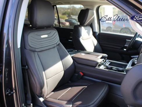 New 2026 Ford Expedition Platinum w/ Platinum Ultimate Package image 7