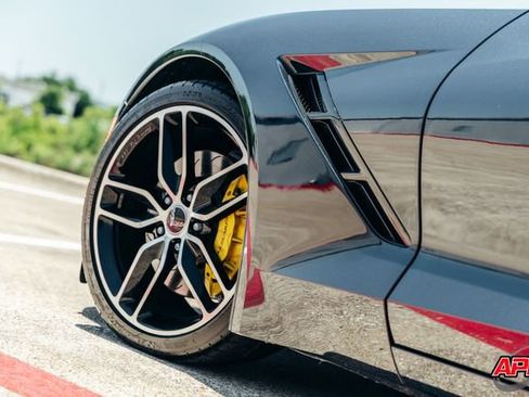 Used 2015 Chevrolet Corvette Stingray Coupe w/ 3LT Preferred Equipment Group RWD image 32