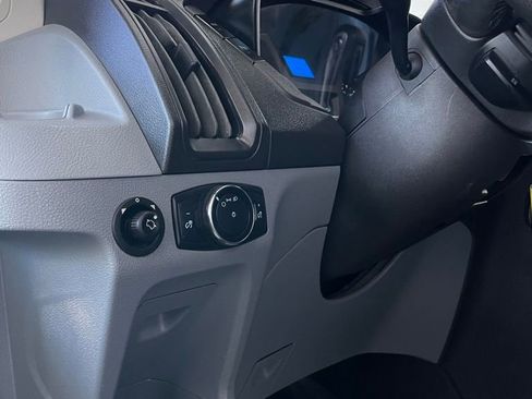 Used 2017 Ford Transit 150 XL image 25