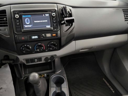 Used 2014 Toyota Tacoma 2WD Regular Cab image 26