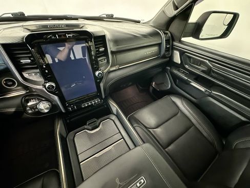 Used 2020 RAM 1500 Limited AWD/4WD image 11