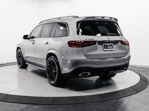 Certified 2025 Mercedes-Benz GLS 580 4MATIC image 32