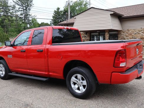 Used 2018 RAM 1500 Express AWD/4WD image 5