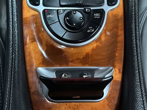 Used 2004 Mercedes-Benz SL 55 AMG image 32