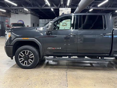 Used 2020 GMC Sierra 2500 AT4 w/ AT4 Premium Package AWD/4WD image 5