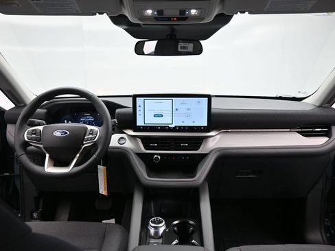 New 2026 Ford Explorer Active RWD image 19