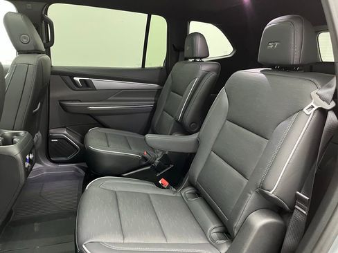 New 2026 Buick Enclave Sport Touring w/ Power Package image 39