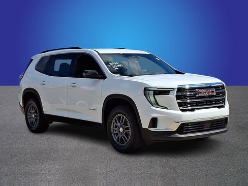 Used 2025 GMC Acadia Elevation FWD image 3