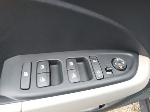 New 2026 Hyundai Venue SEL image 8