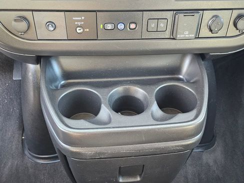 Used 2019 Chevrolet Express 3500 LT w/ LT Preferred Equipment Group image 24