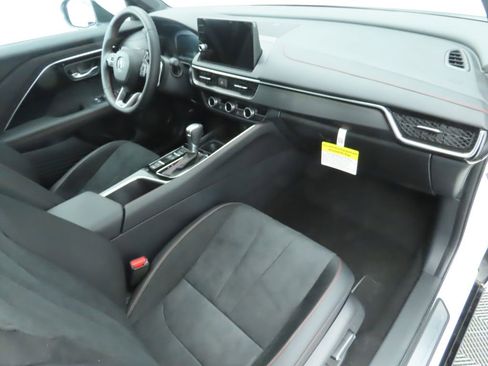 Used 2025 Acura ADX A-Spec image 18