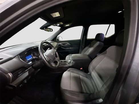 Used 2023 Chevrolet Traverse LT w/ Midnight/Sport Edition image 20