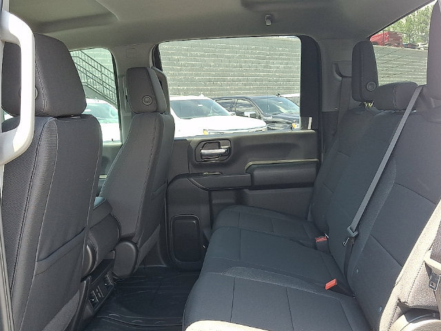 New 2026 Chevrolet Silverado 2500 Custom w/ Custom Value Package AWD/4WD image 6