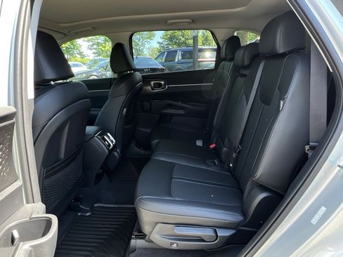 New 2026 Kia Sorento S w/ S Panoramic Sunroof Package AWD/4WD image 39