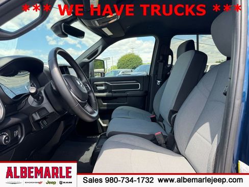 Used 2024 RAM 2500 Big Horn w/ Bed Utility Group AWD/4WD image 15