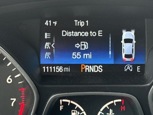 Used 2019 Ford Escape SEL image 5