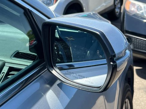 Used 2018 Honda CR-V EX image 16